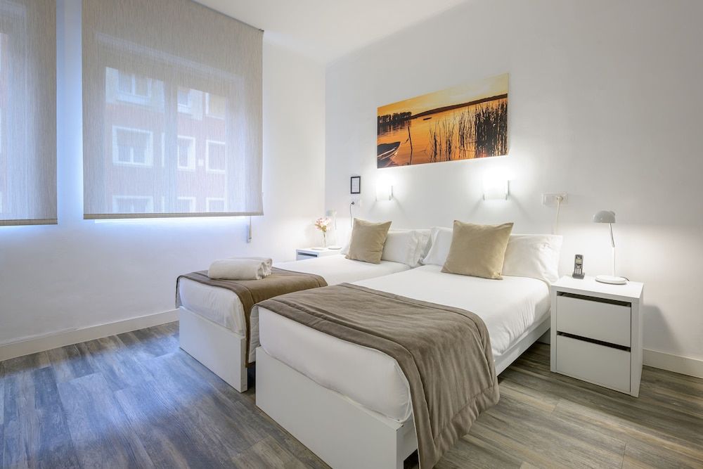 NeoMagna Madrid Standard Double Room 29