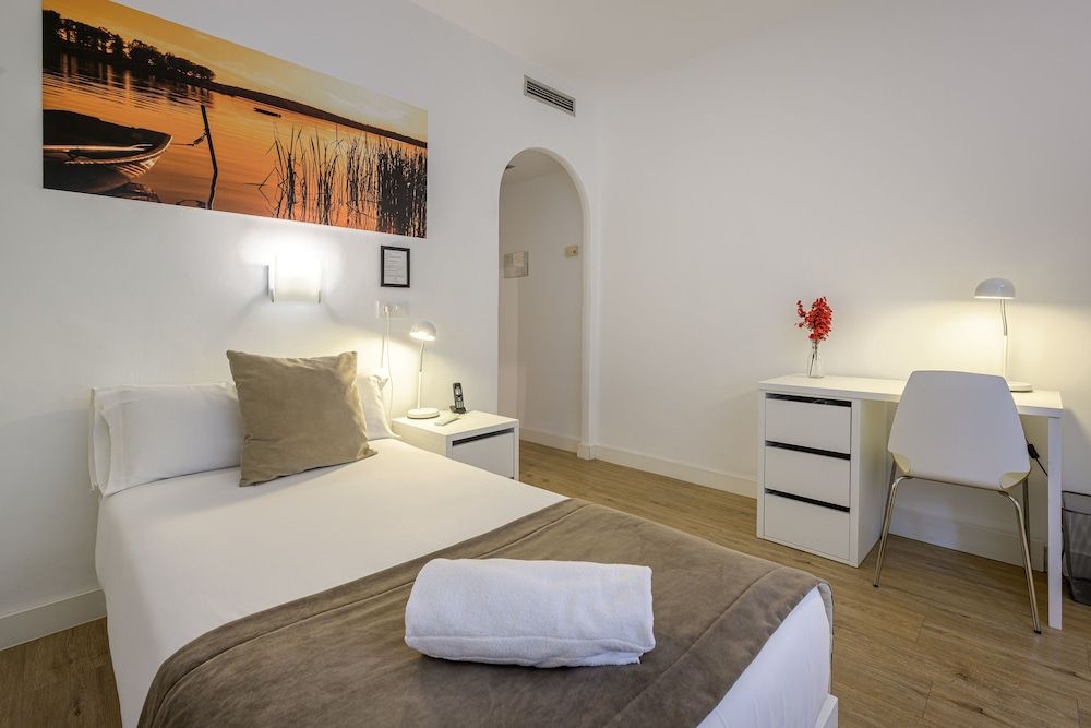 undefined NeoMagna Madrid 2