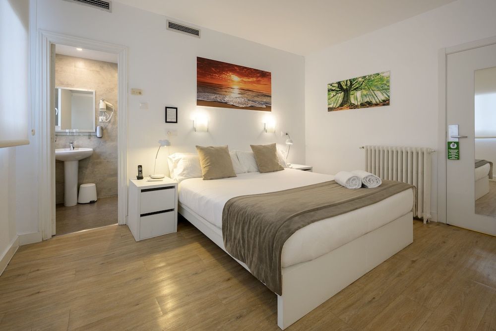 undefined NeoMagna Madrid 9