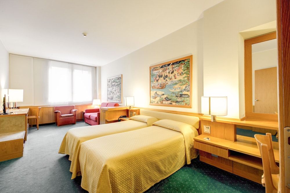 undefined Galileo Hotel