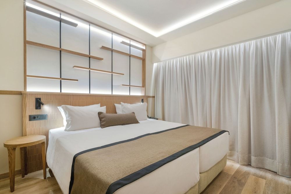 Capsis Astoria Heraklion Hotel Family Room 2