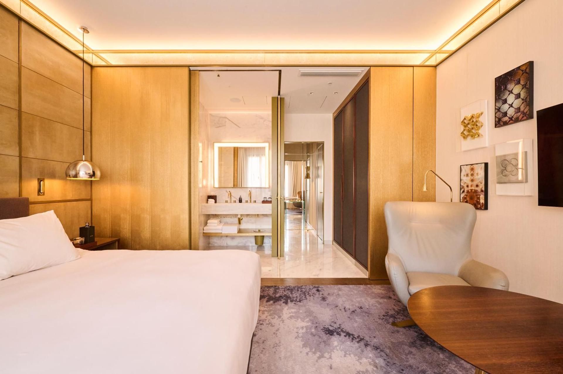 Almanac Barcelona Gallery Room 3