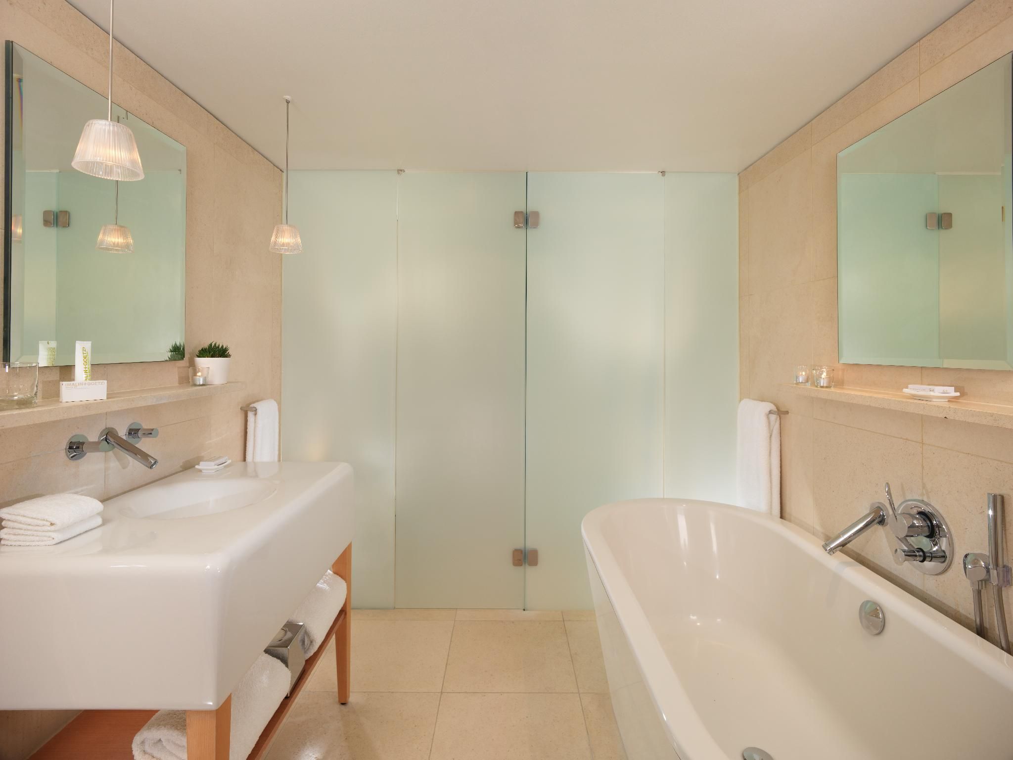 St Martins Lane London, a Morgans Originals hotel Standard Accessible Room 3