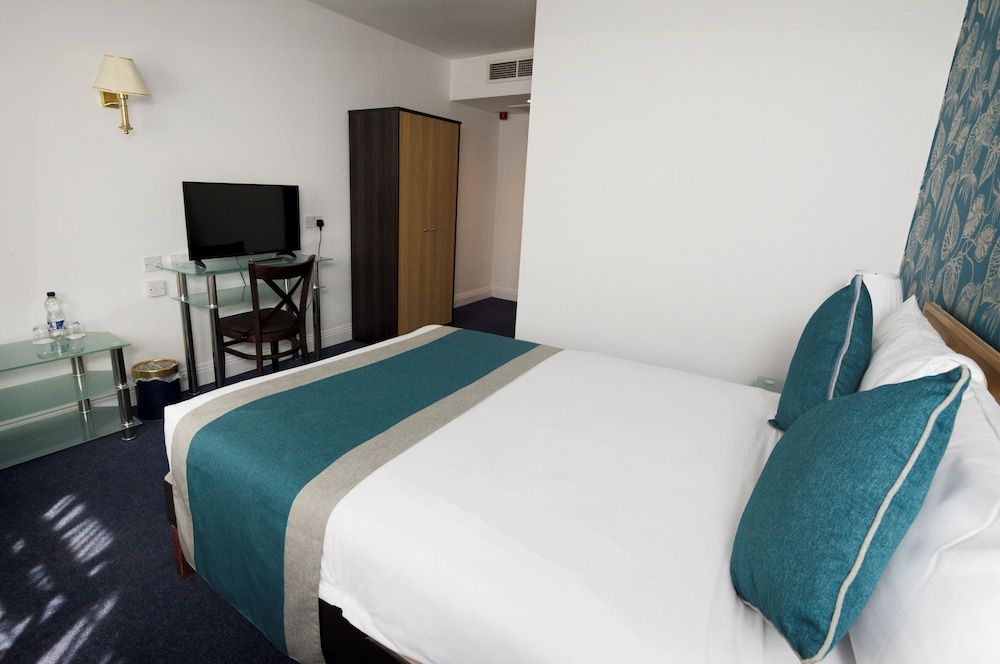 Britannia Basingstoke Country Hotel & Spa Standard Double Room 4