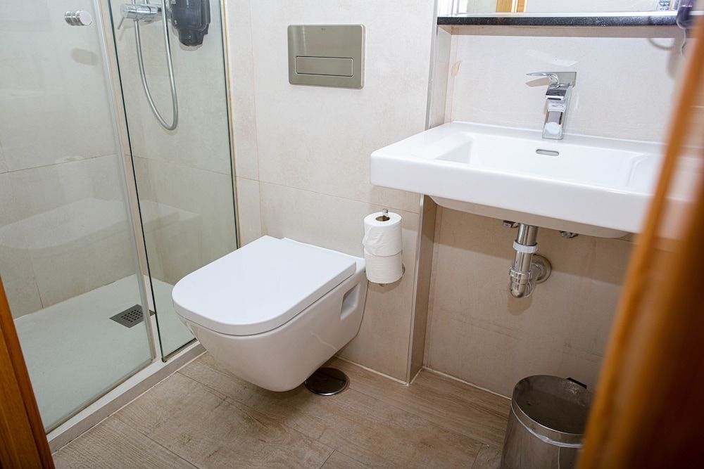 Hostal Castilla II - Puerta del Sol Double Room, 2 Twin Beds 34