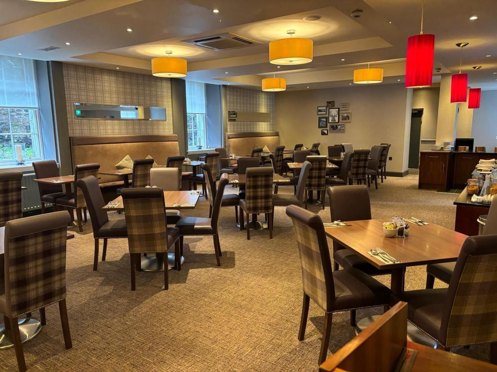 undefined Leonardo Edinburgh City 10