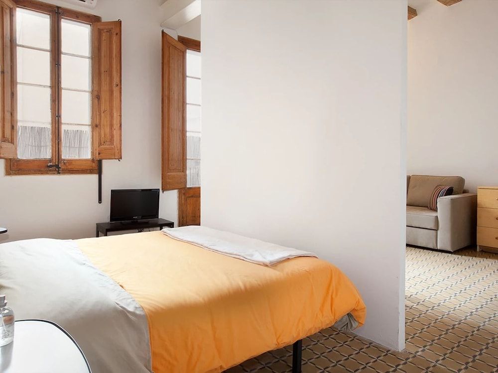 undefined Sant Antoni Market 5