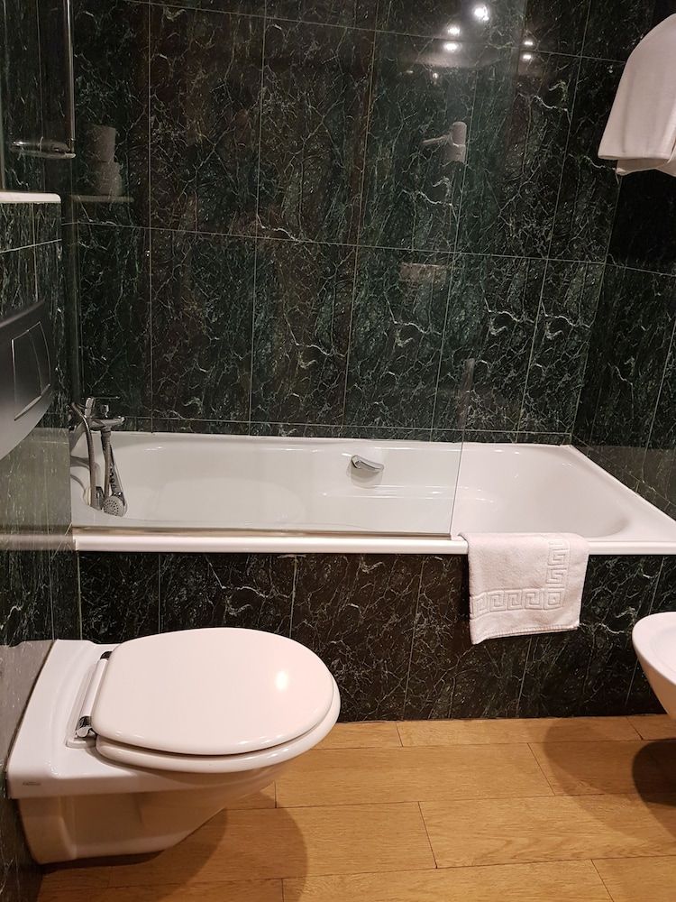 Double Room Single Use
