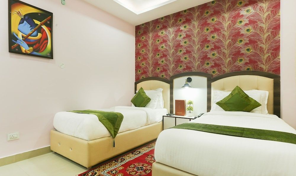 Deluxe Single Room
