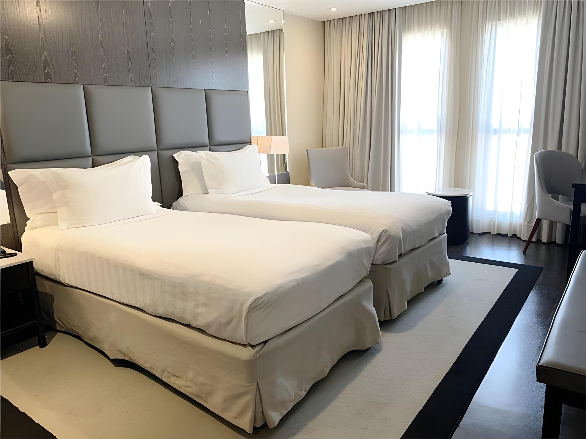 undefined Windsor California Copacabana 8