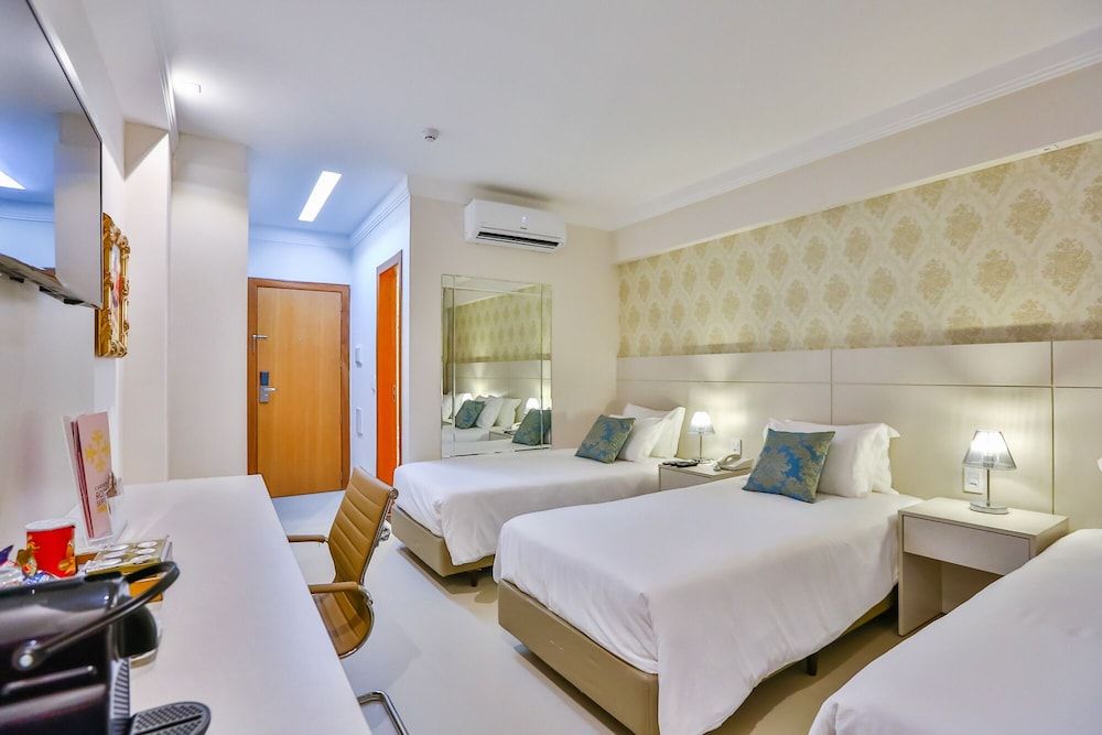 Deluxe Room, Multiple Beds