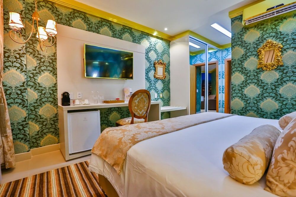 Presidential Room, 1 King Bed with Sofa bed