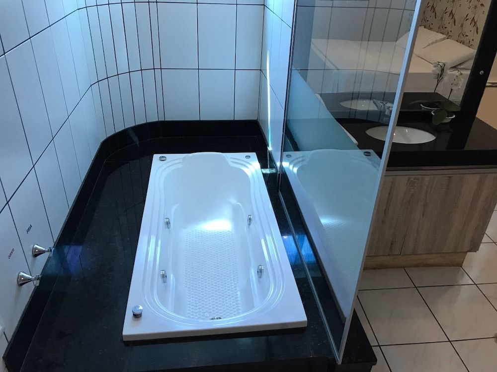 Aki Hotel e Restaurante Suite (Duplo Master) 5