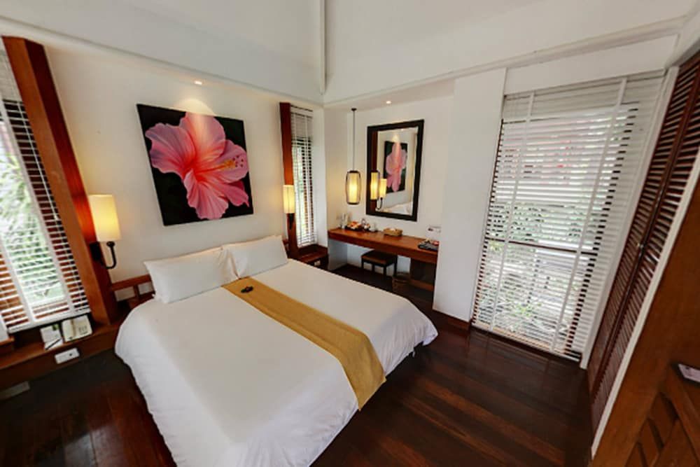 Centara Villas Samui Superior Room, 1 King Bed, Garden View