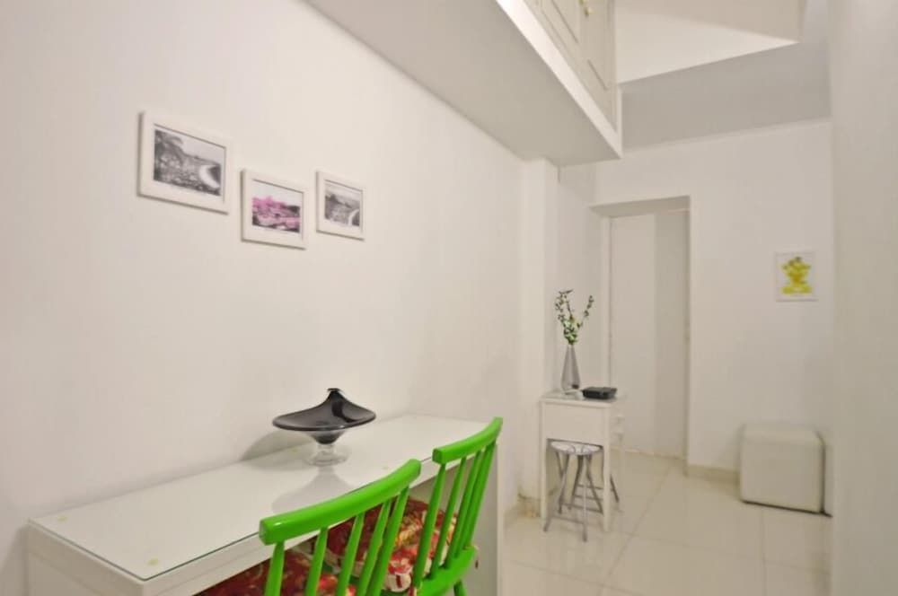 undefined LineRio Copacabana Residence 139 4