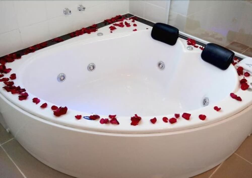 Athos Hotel Suite Master 6