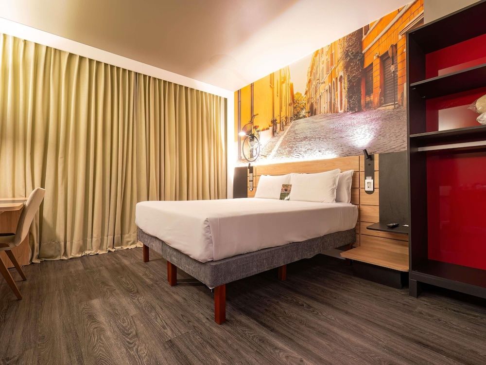 Superior Room for Reduced Mobility