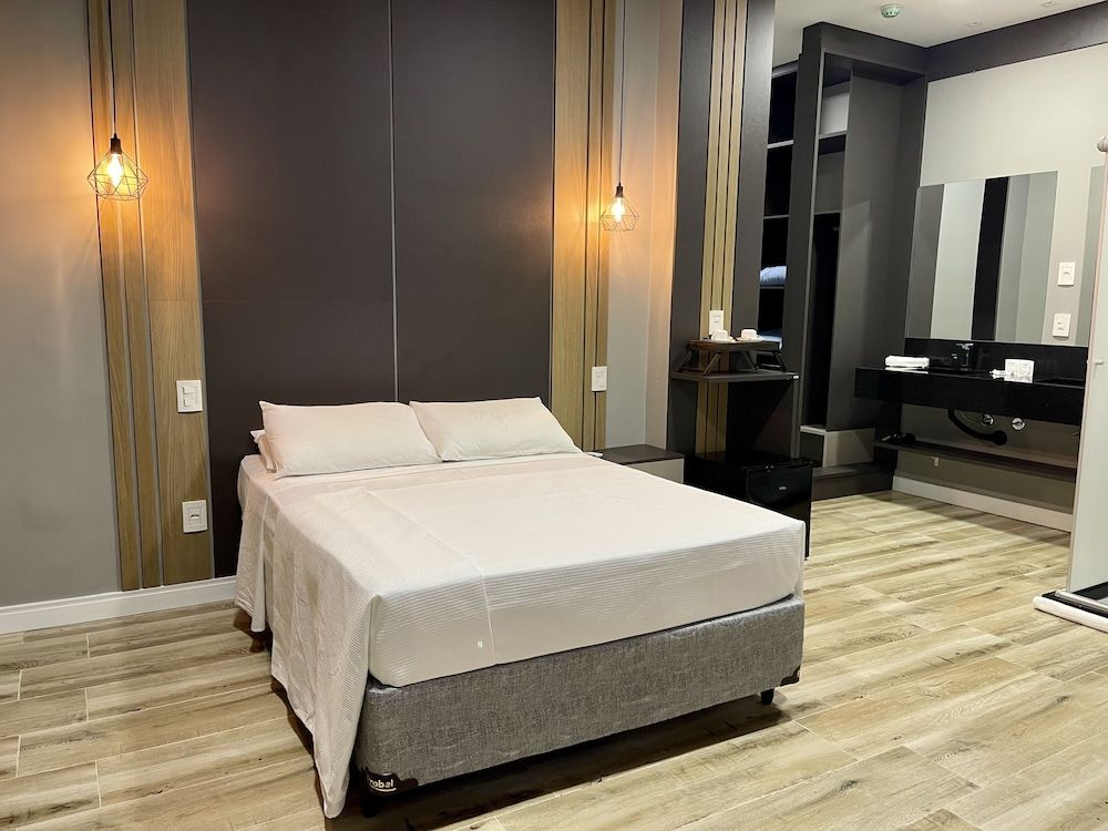 Family Studio Suite