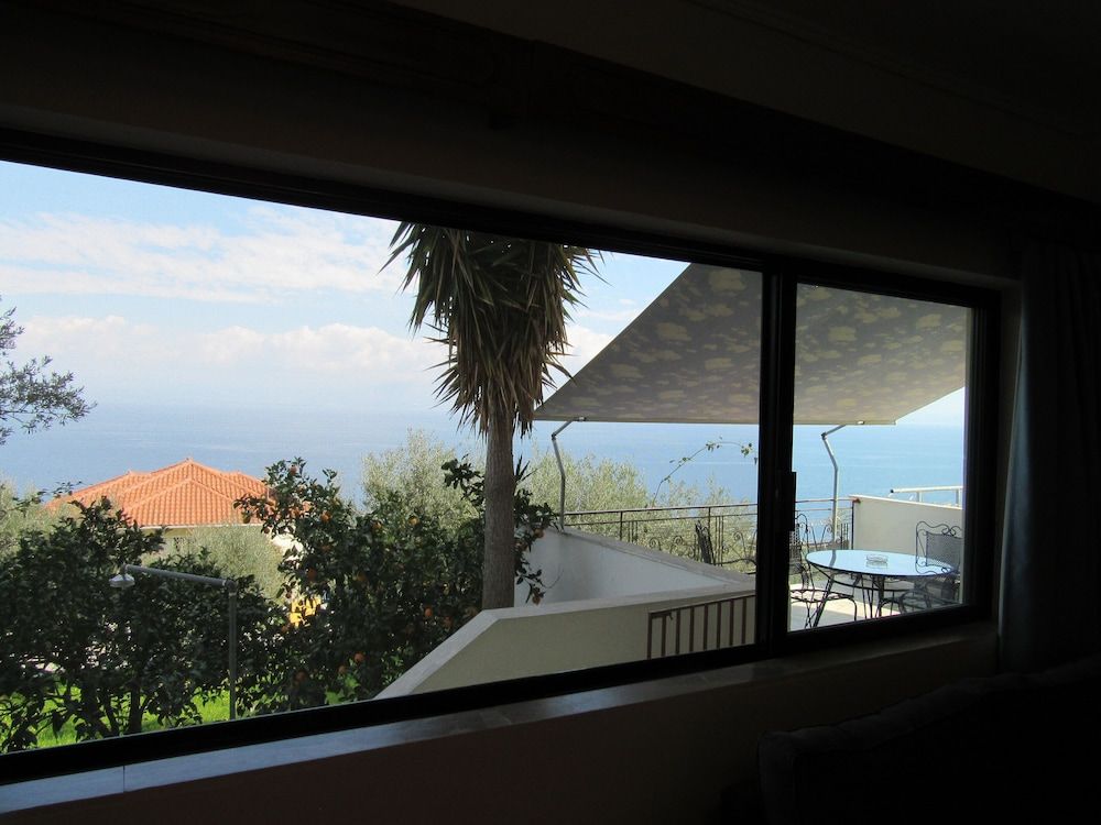 Kallisto Studios Superior Studio 6