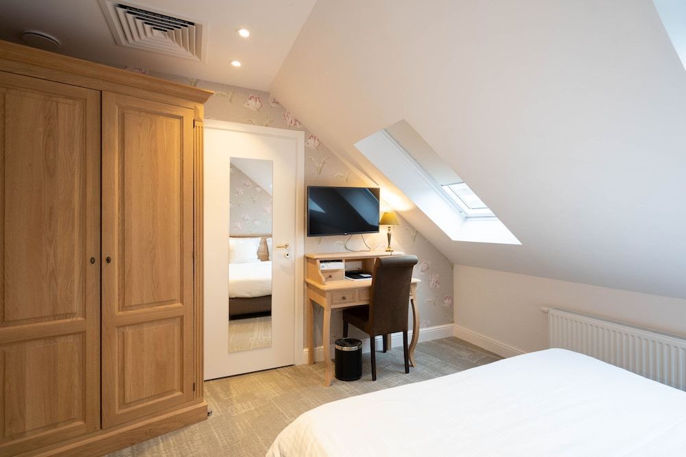 Hotel du Theatre Budget Double (Velux) 3