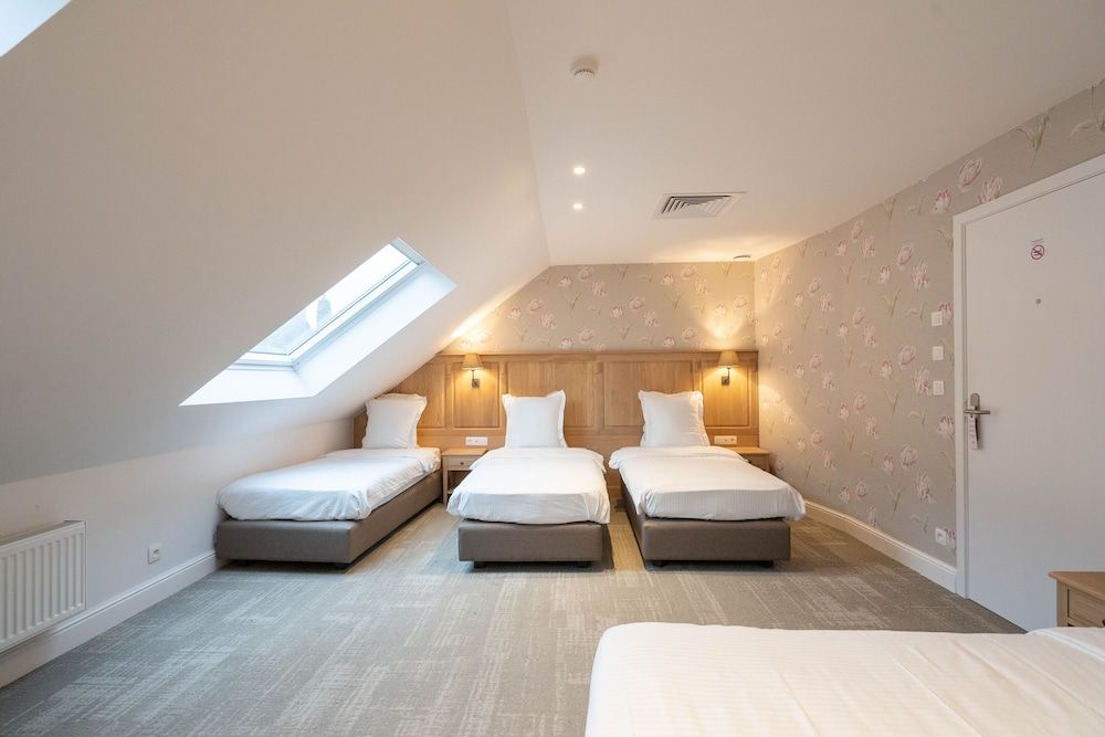 Family Room (max 5 persons)