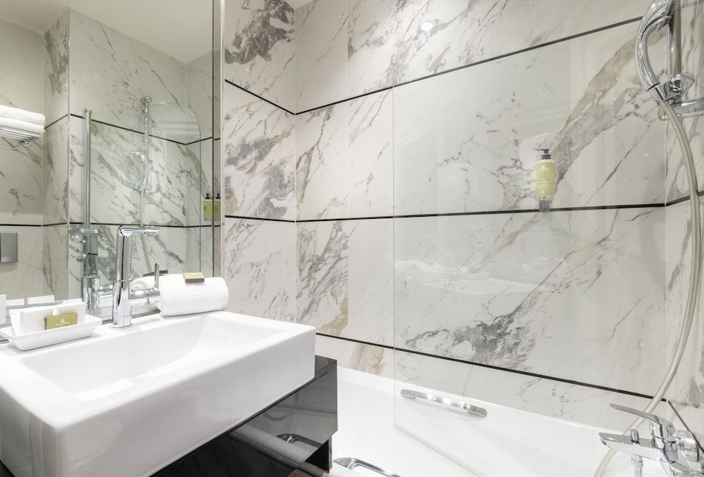 Hotel Elysées Céramic Standard Double Room 24