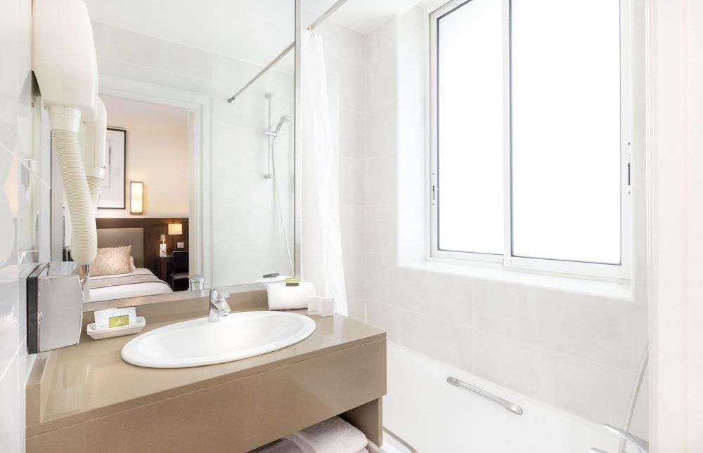 Hotel Elysées Céramic Standard Double Room 22