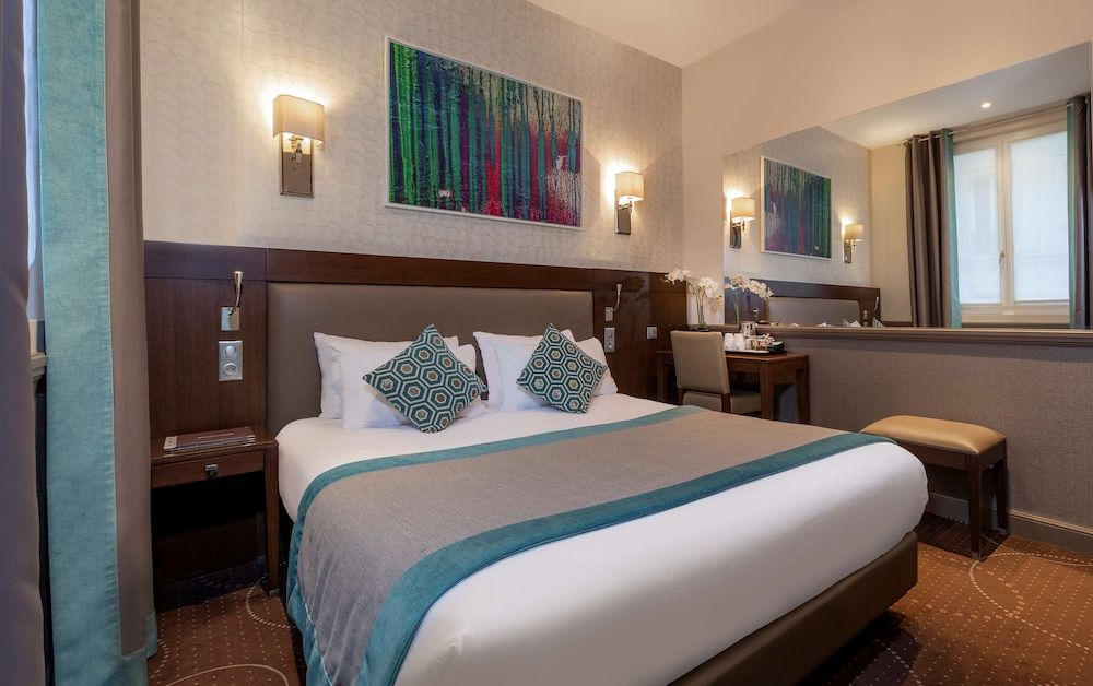 Hotel Elysées Céramic Standard Double Room 7