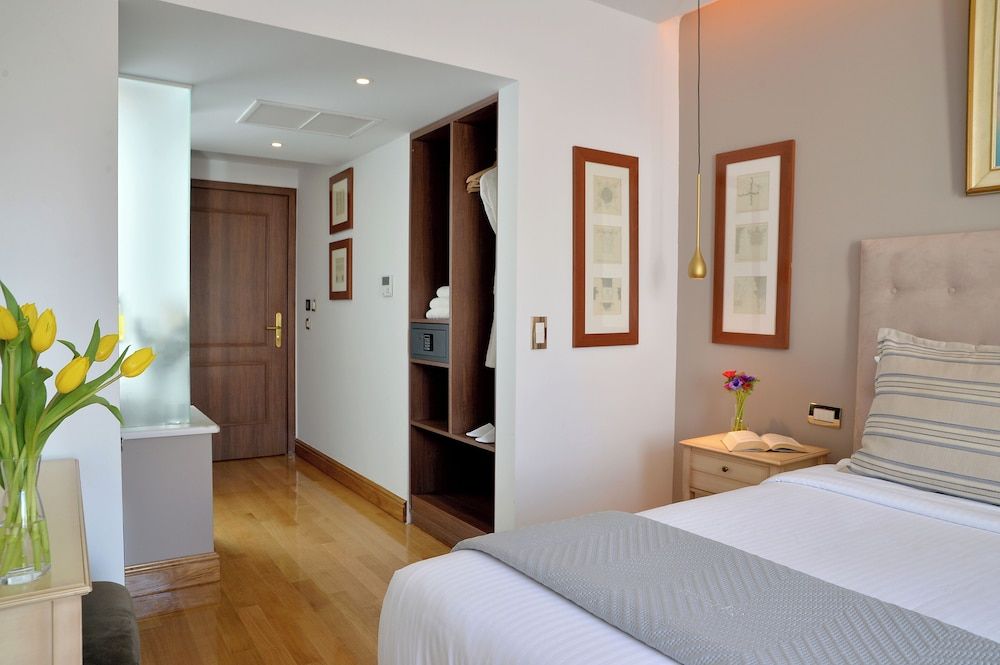 Premium Room, Balcony (Acropolis View)