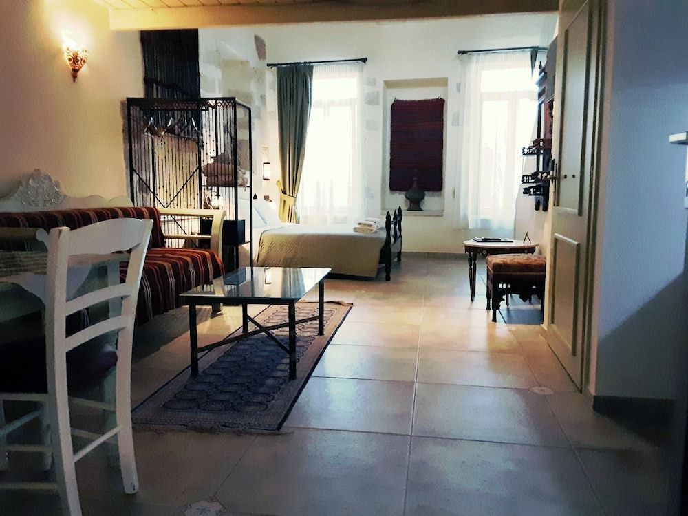 Hamam Oriental Suites Superior Deluxe Suite with exterior Jacuzzi and Hammam (hammam facility has additional price) 7