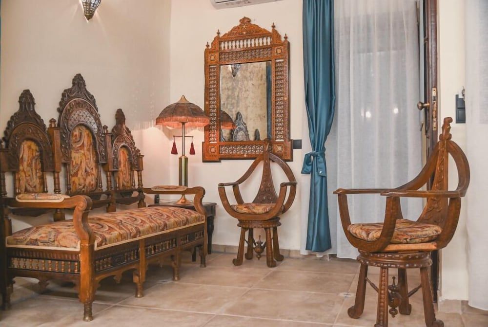 Hamam Oriental Suites Superior Studio Suite with interior Jacuzzi and Hammam (hammam facility has additional price) 5