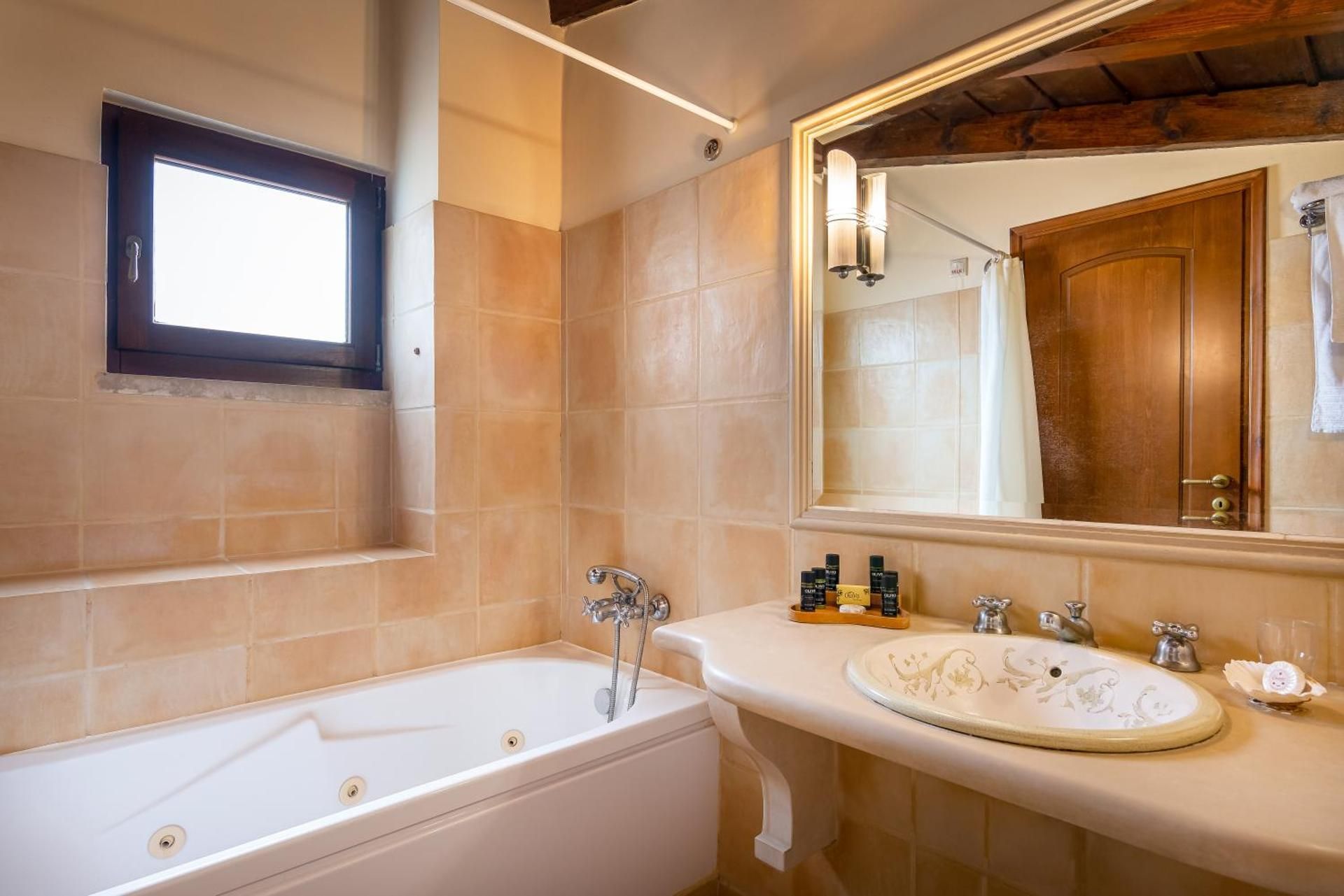 Junior Suite with Old Town View