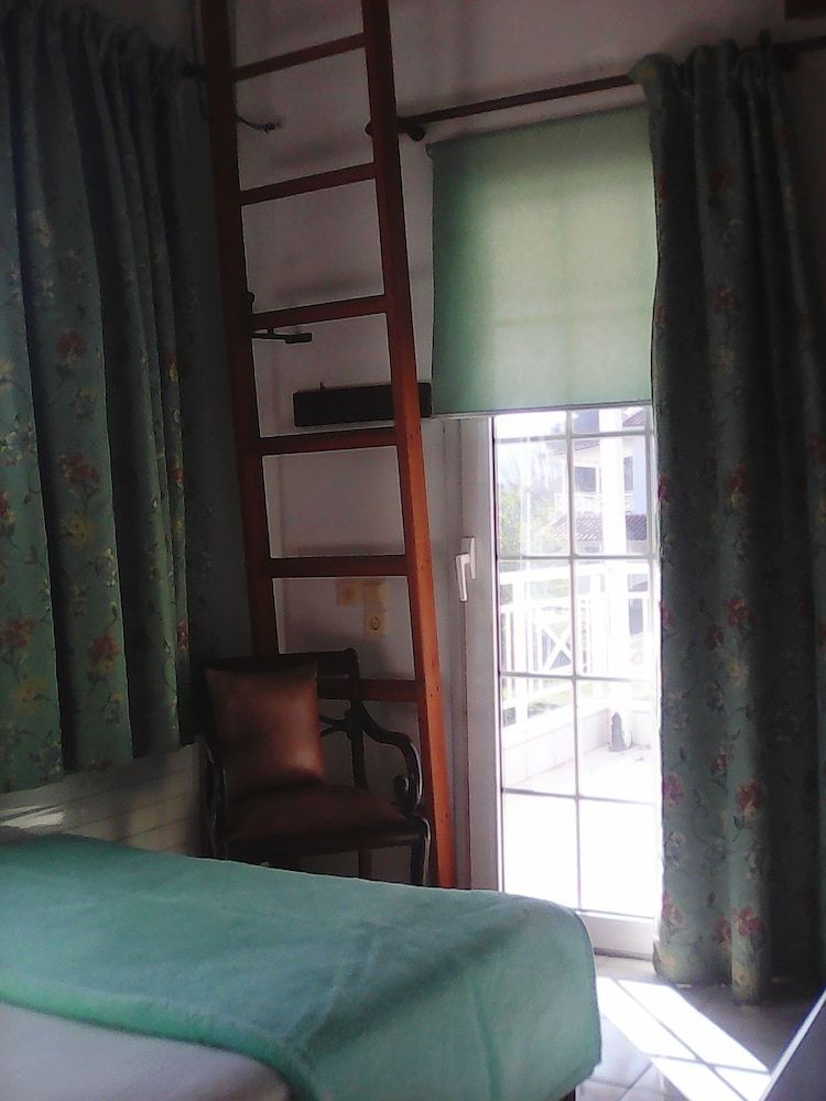 Nicolas Village Club