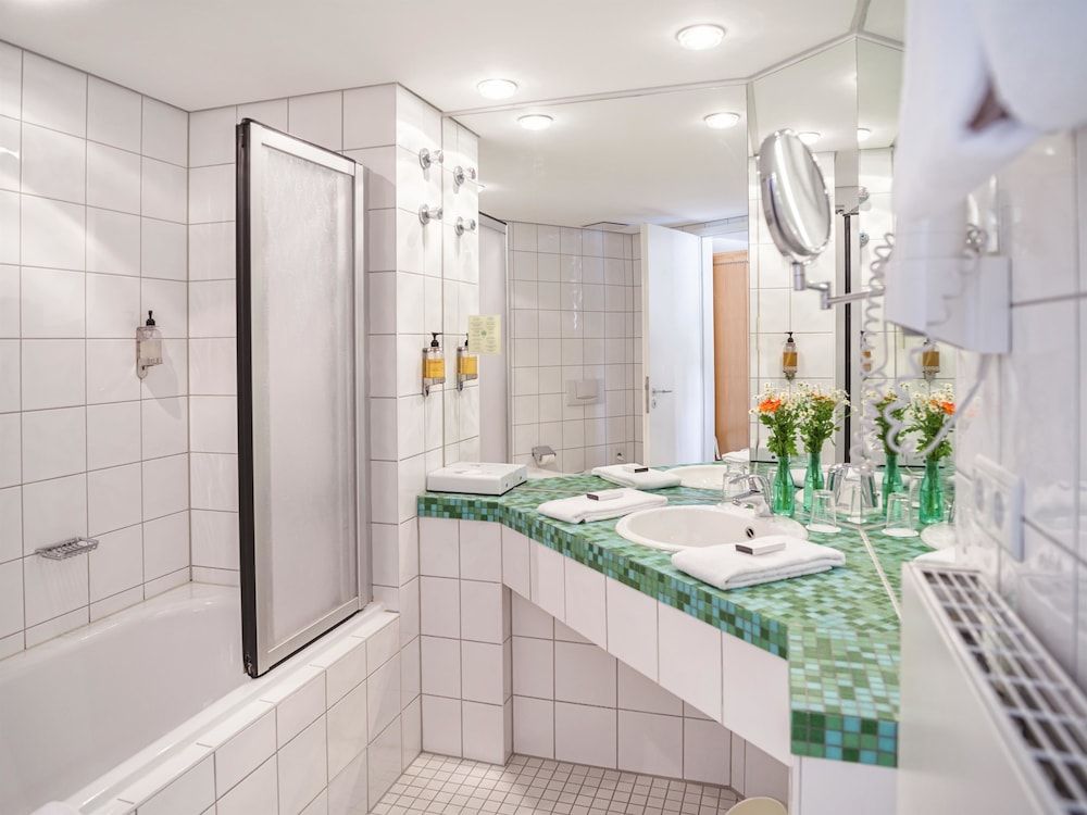 Hotel Domicil Berlin By Golden Tulip Standard Room, 2 Twin Beds 9