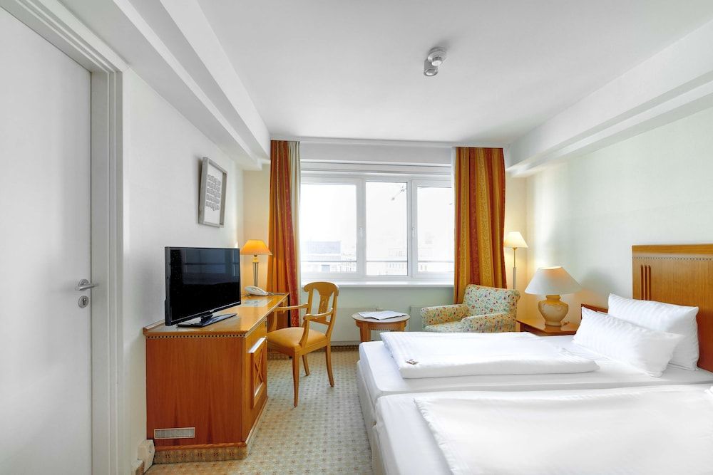 Hotel Domicil Berlin By Golden Tulip Standard Room, 2 Twin Beds 5