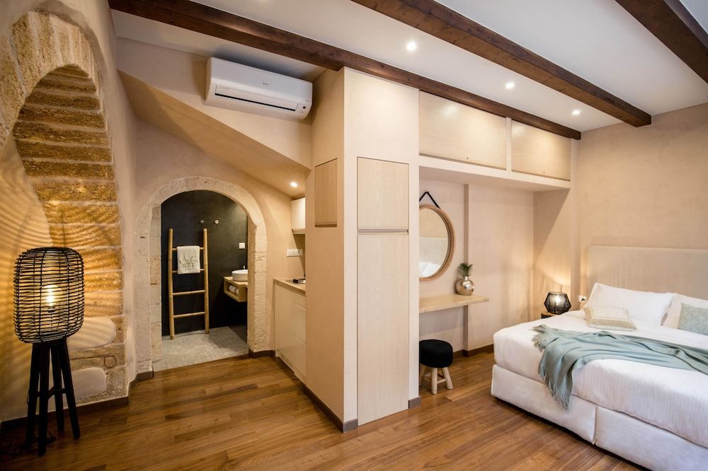 Suite, Ground Floor