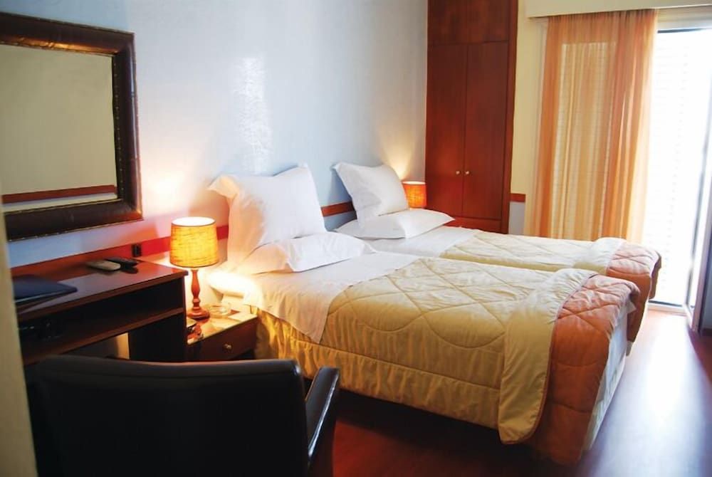 Ephira Hotel Single Room 3