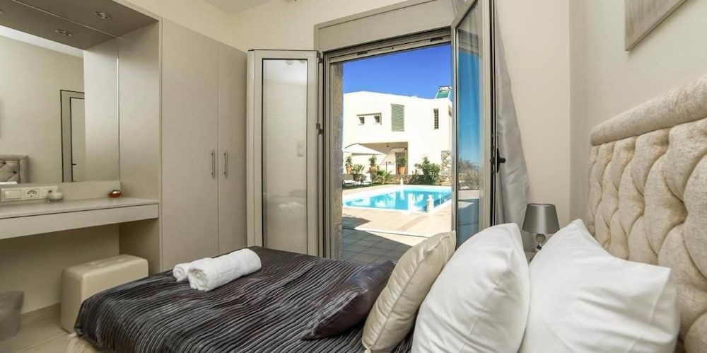 Villa, 4 Bedrooms, Sea View (Mint)