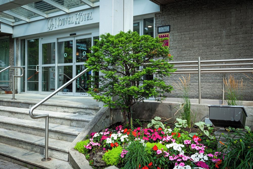 undefined Le Nouvel Hotel 8