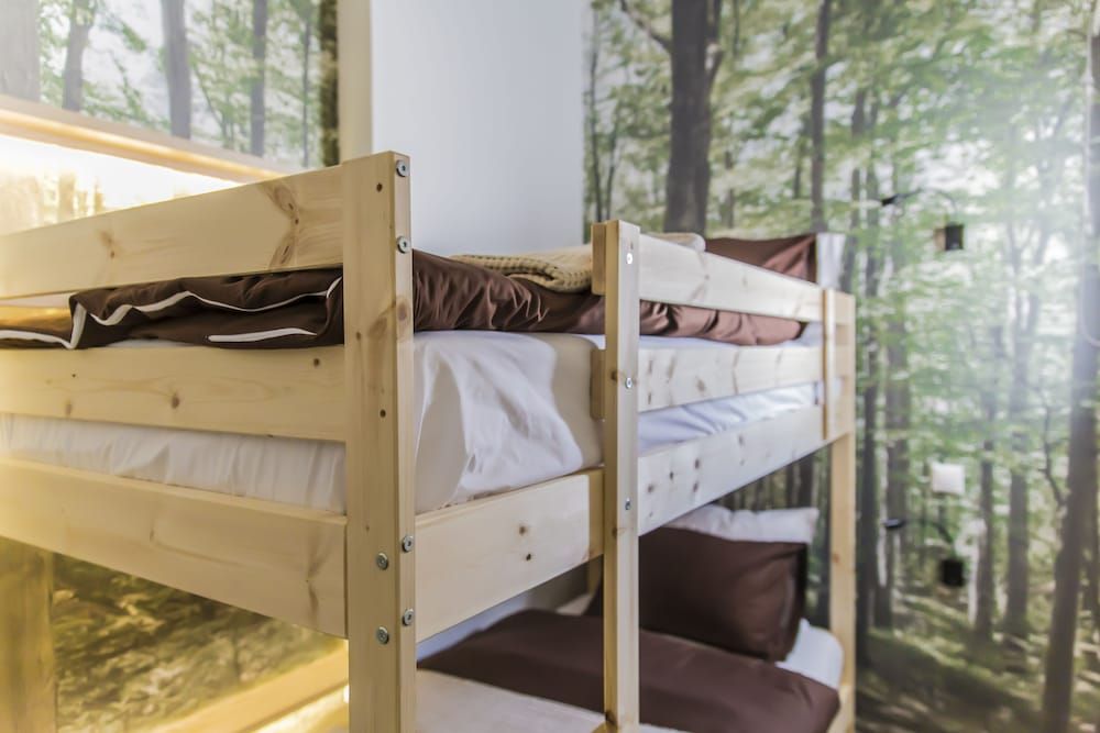 undefined The Athens Insider 6