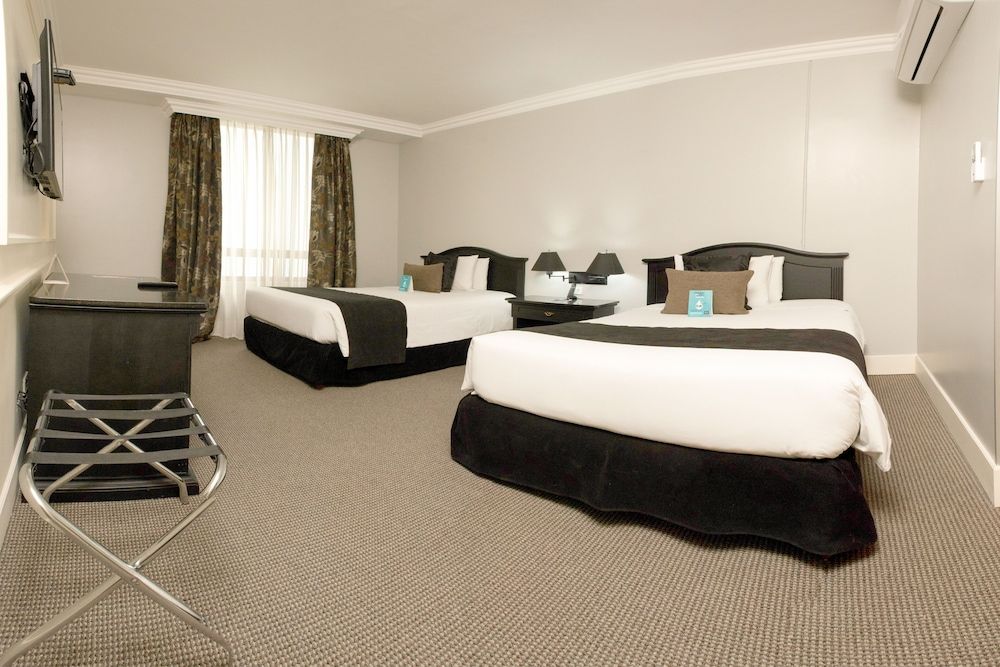 Hotel Dann Carlton Quito Superior Room, 2 Double Beds 4