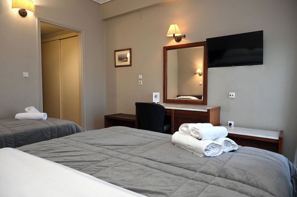 Achillion Hotel Triple Room 3