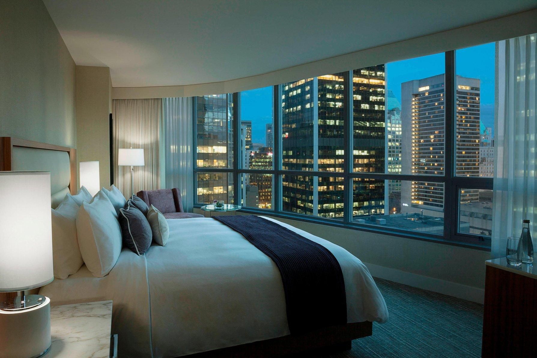 Bravo, 1 Bedroom Suite, 1 King, High floor