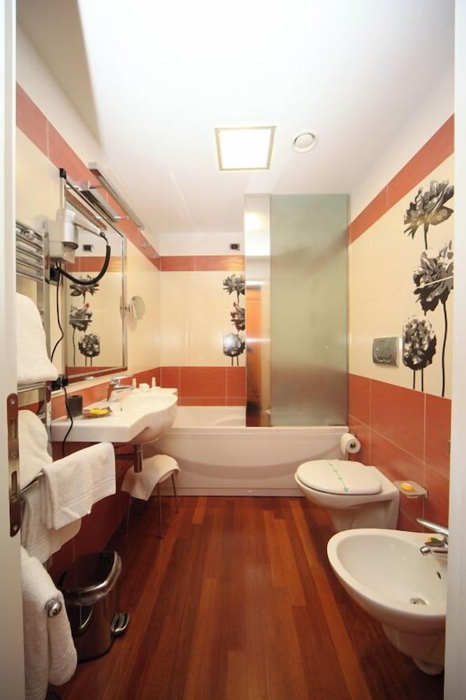 Hotel Residence Montelago Quadruple Room 4