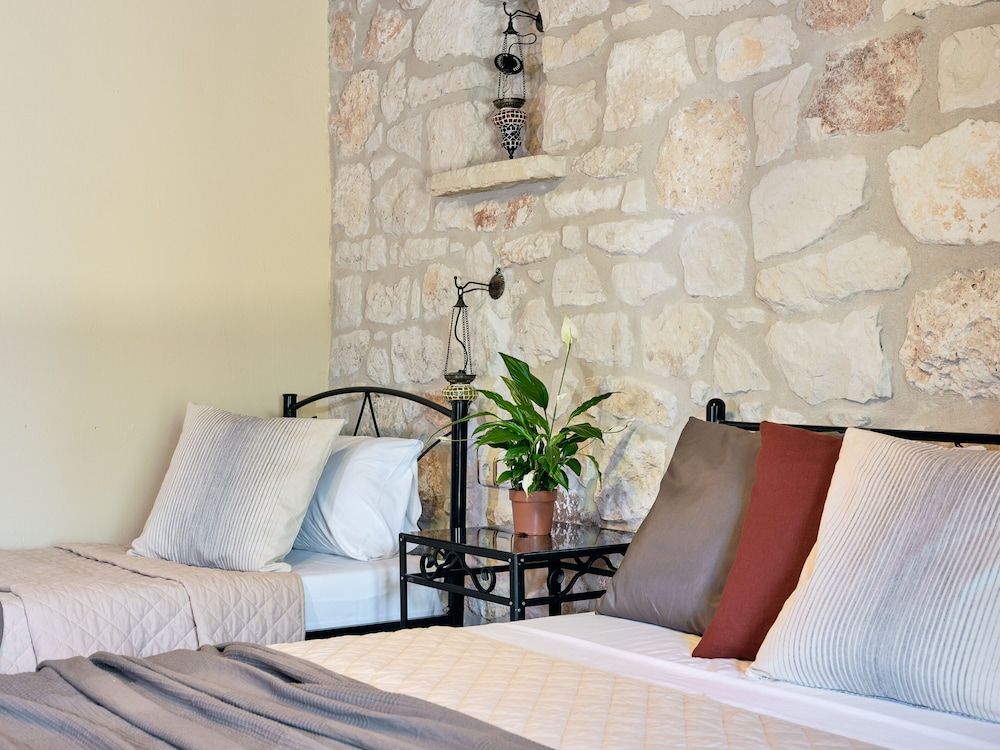 Suite, 2 Bedrooms, Private Pool, Partial Sea View