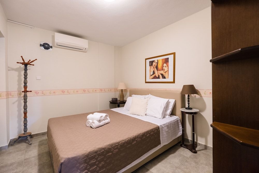 Deluxe Villa, 5 Bedrooms, Beachfront