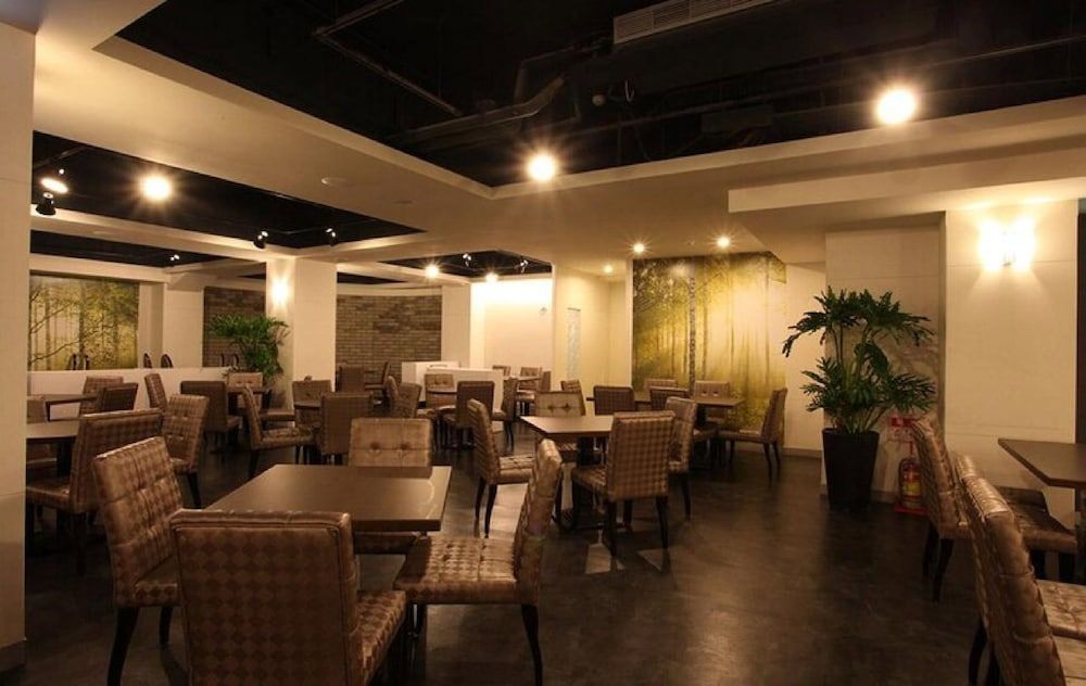 undefined Ximen Citizen Hotel - Classic 9