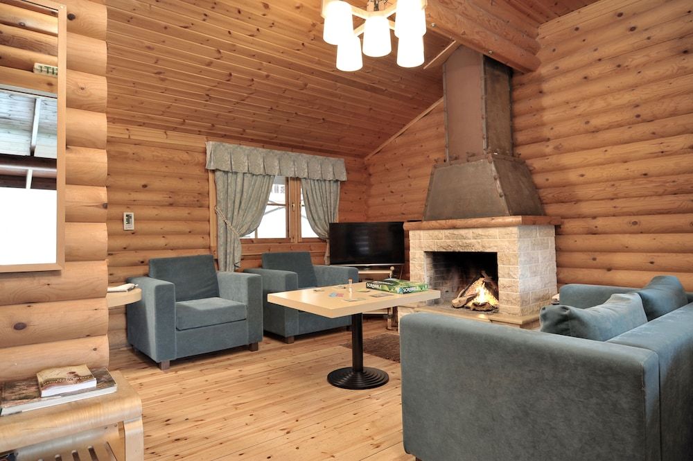 Xenios Chalets Family Quadruple Room, 2 Bedrooms, Terrace, Mountain View 7