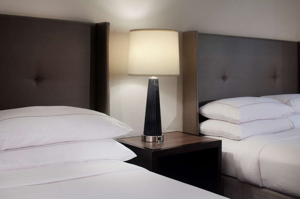 Hilton Santa Cruz/Scotts Valley Room, 2 Queen Beds 2