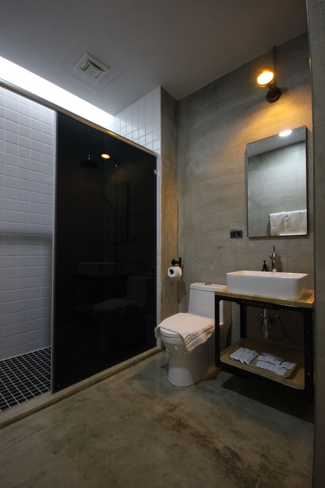 Timing House Standard Triple Room 12